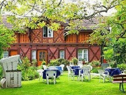 Гостиница Hotel Zur Krone в Мюлузе