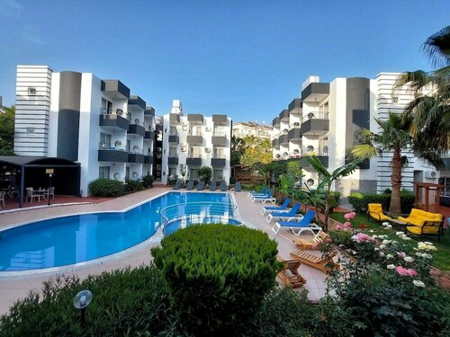 Hotel Summer Rose