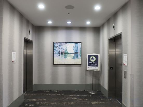 Фото Best Western Plus Vancouver Airport Hotel