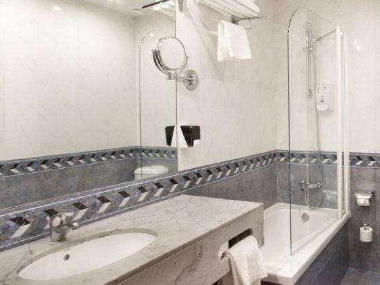 Фото Hotel Garbi Millenni 