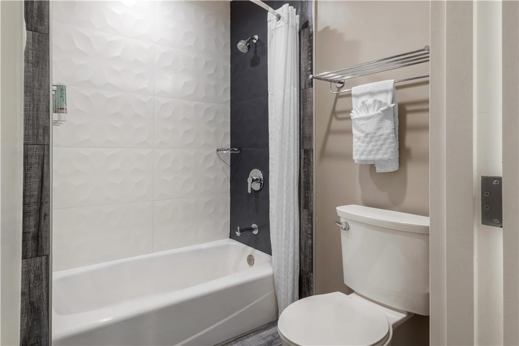 Фото SureStay Plus by Best Western Santa Clara Silicon Valley