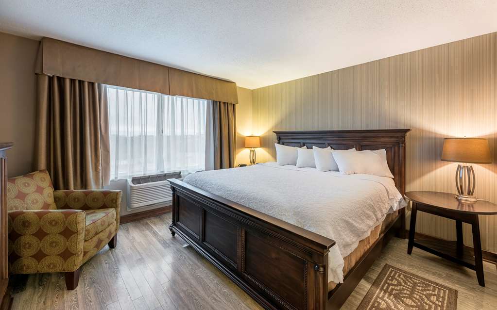 Фото Hampton Inn by Hilton Sydney