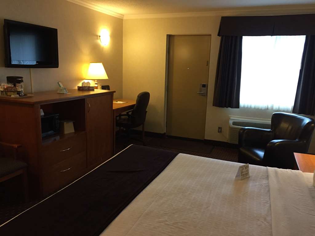 Фото Best Western Thunder Bay Crossroads