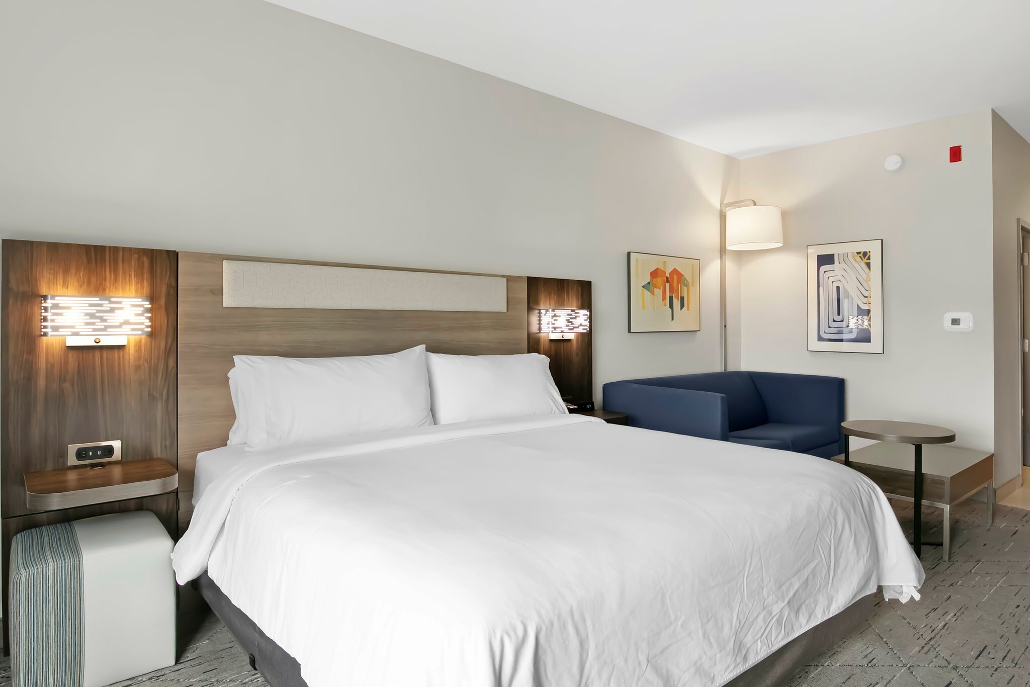 Фото Holiday Inn Express Gulfport Beach, an Ihg Hotel