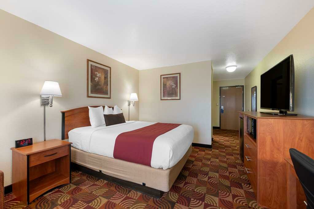 Фото Best Western Laramie Inn & Suites