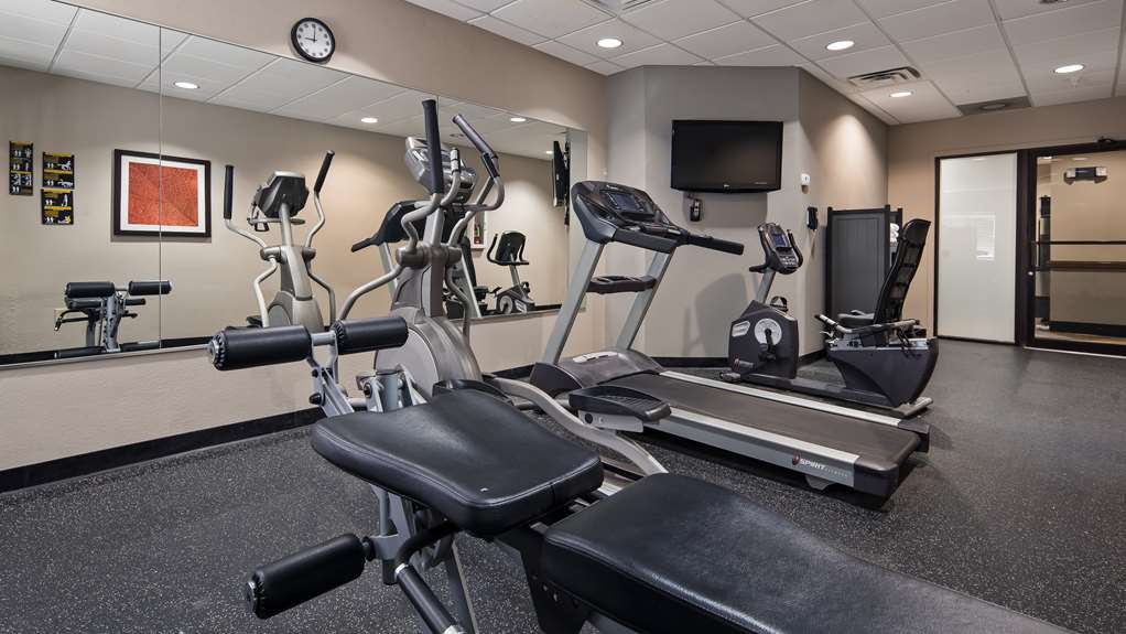 Фото Best Western Bayou Inn & Suites