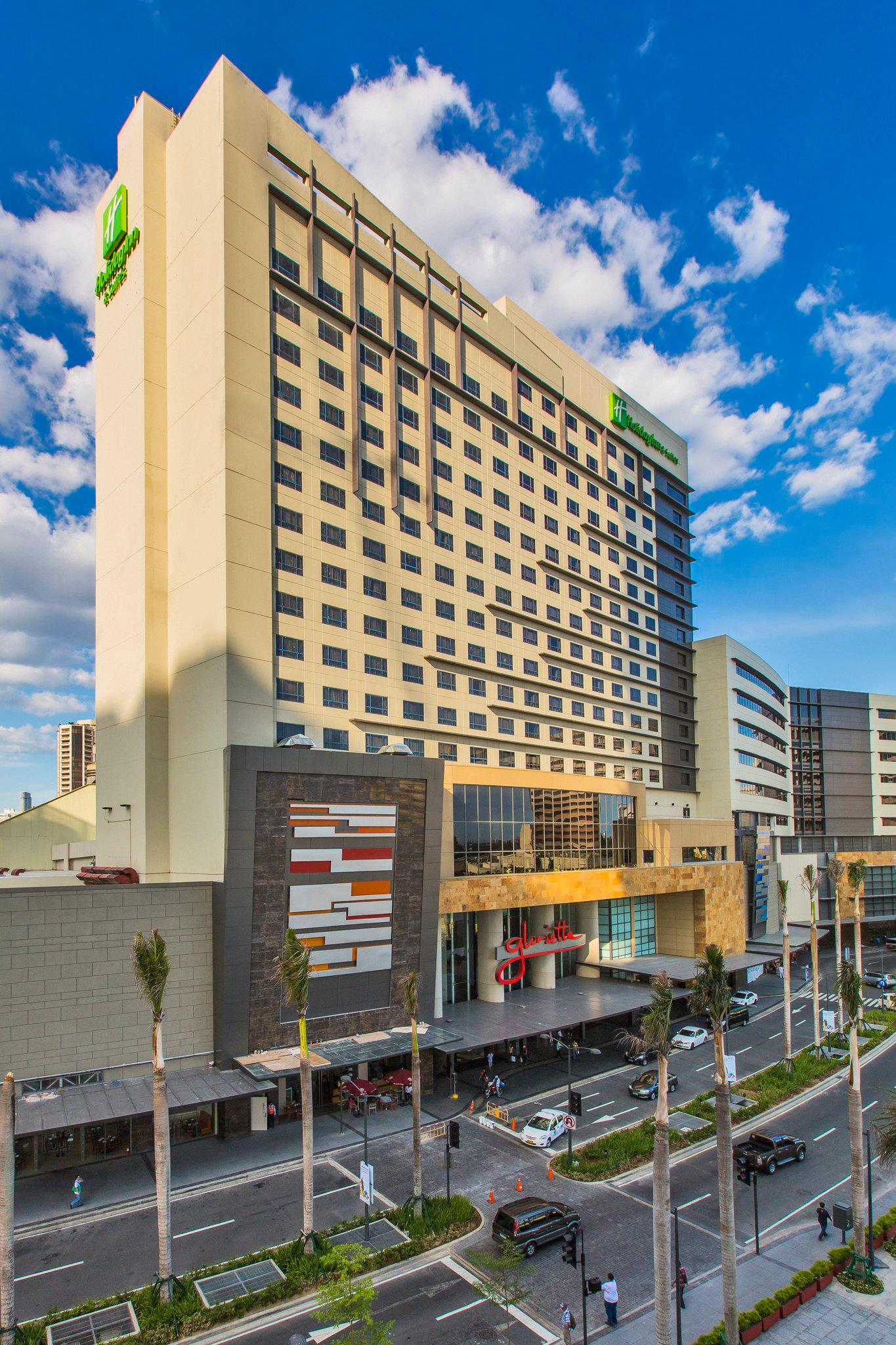 Фото Holiday Inn & Suites Makati, an Ihg Hotel