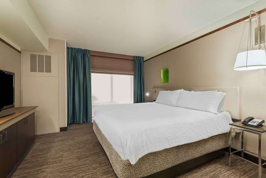 Фото Hilton Garden Inn Wilmington Mayfaire Town Center
