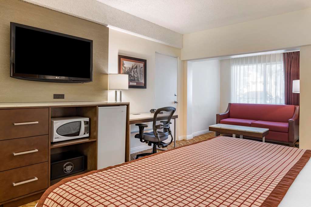 Фото Best Western Plus Thousand Oaks Inn