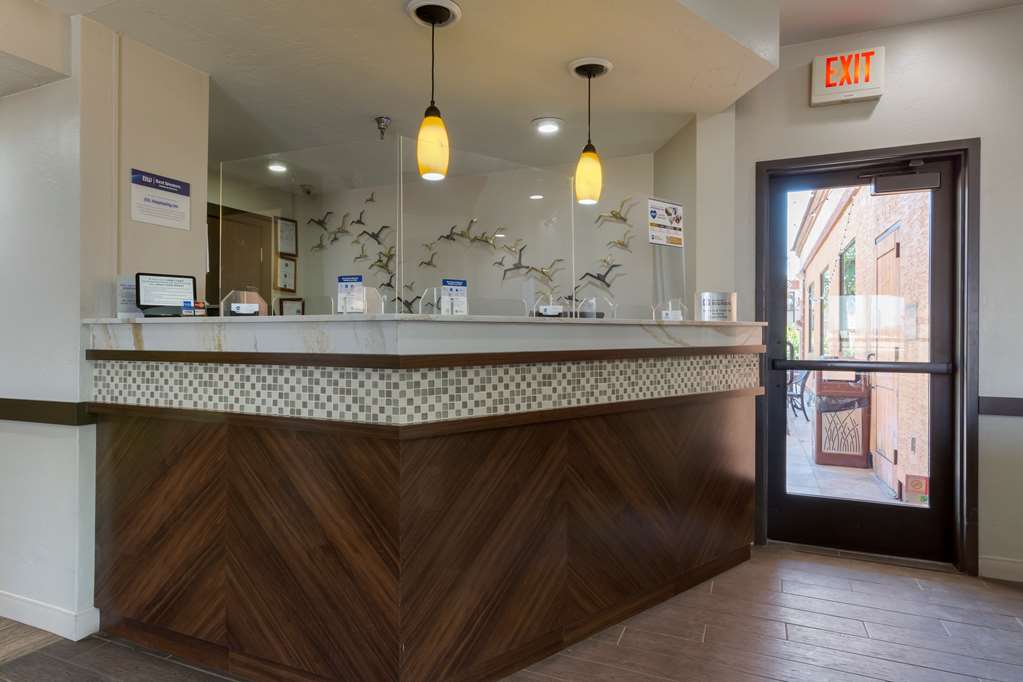 Фото Best Western Phoenix Goodyear Inn