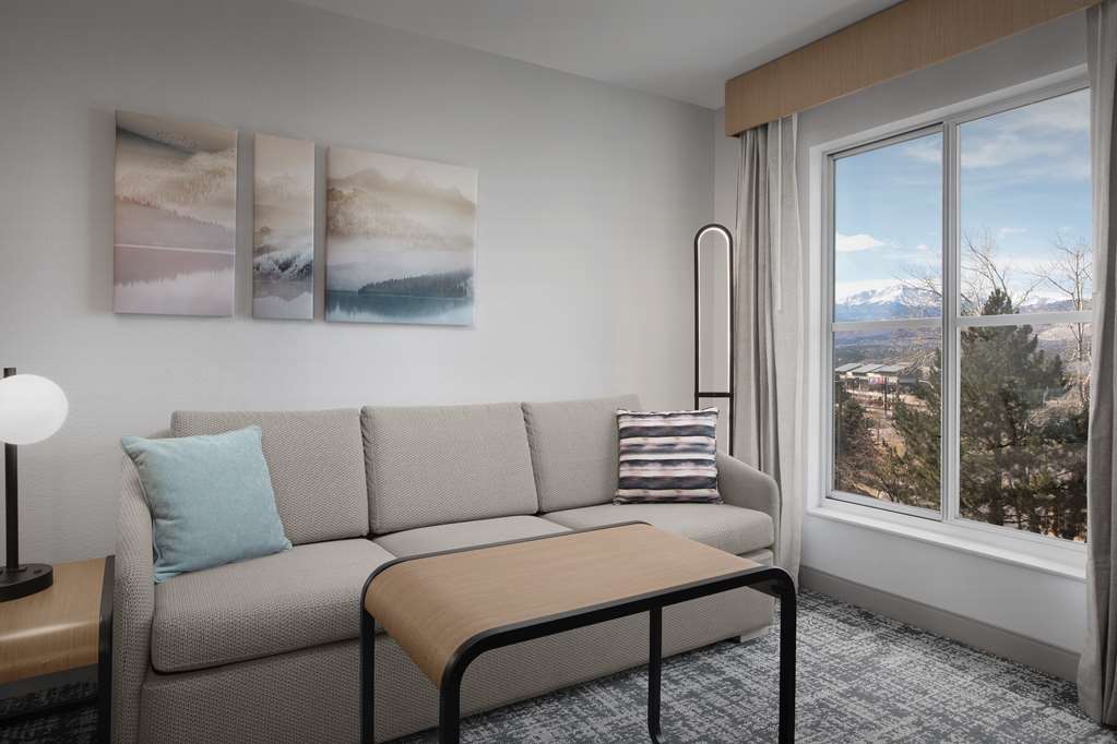 Фото Homewood Suites by Hilton Colorado Springs-North
