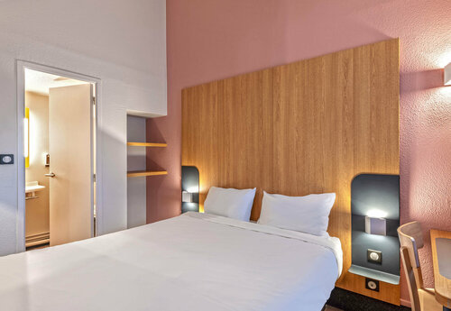 Гостиница B&b Hôtel Quimper nord Douarnenez в Кемпере