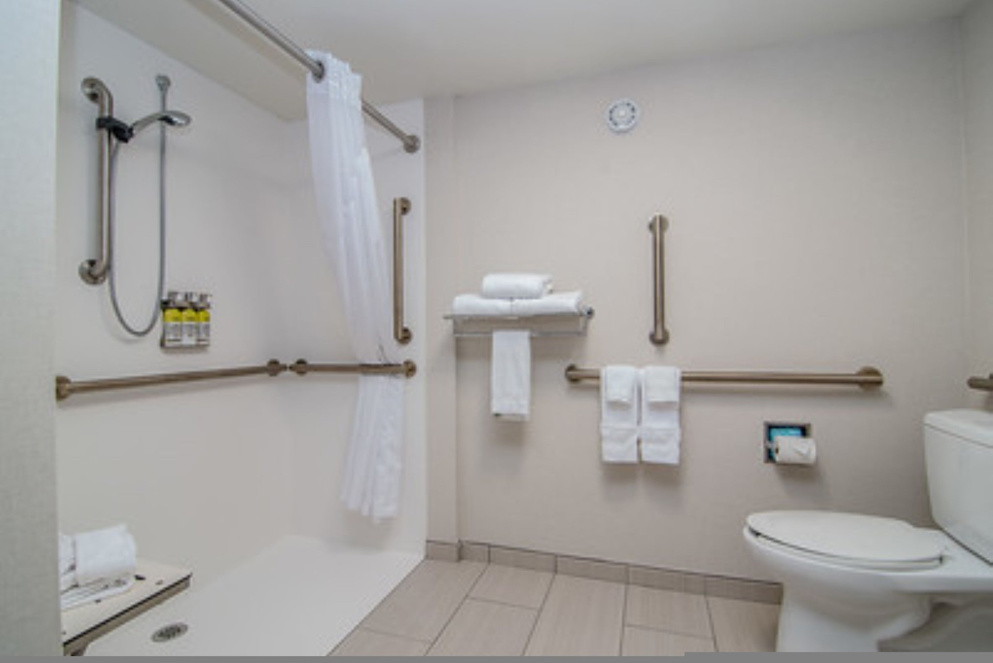 Фото Holiday Inn Express Spokane Downtown, an Ihg Hotel