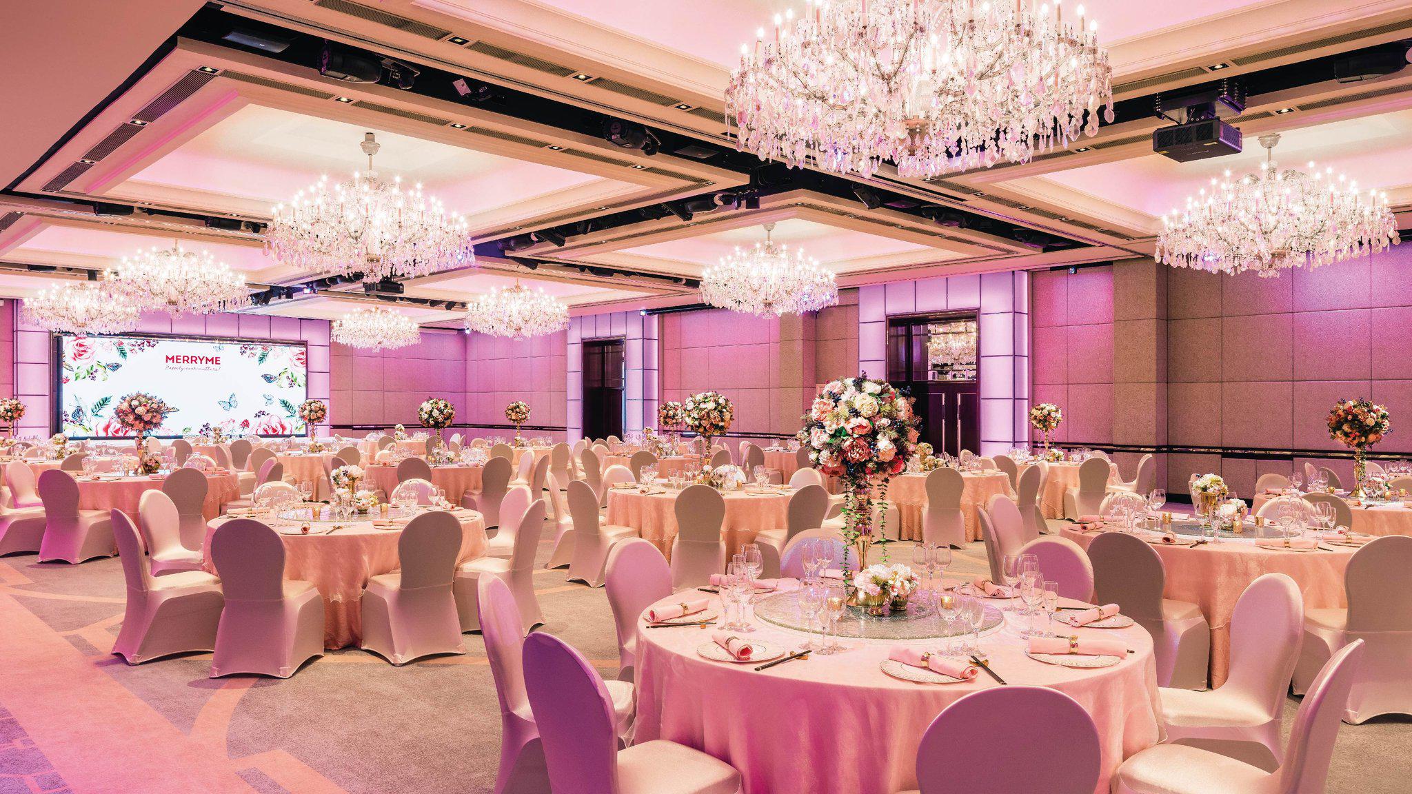 Фото Holiday Inn Golden Mile Hong Kong