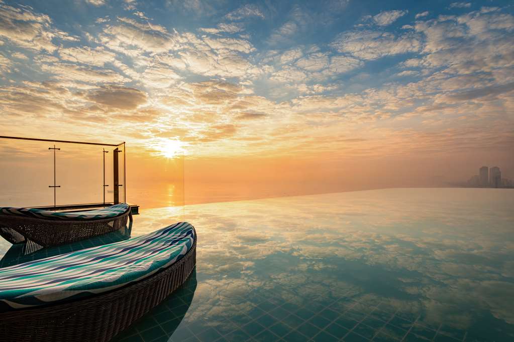 Фото Radisson Hotel Danang