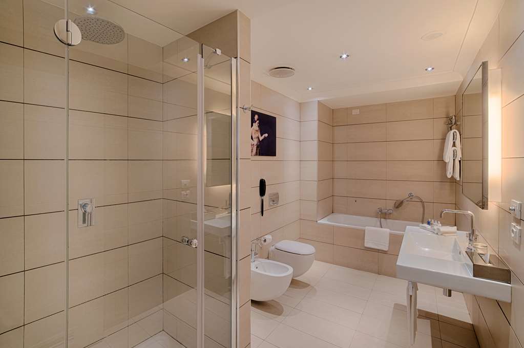 Фото Radisson Blu Hotel Milan