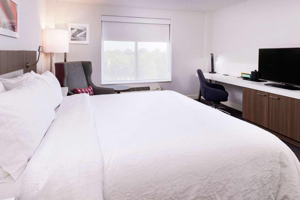 Фото Hilton Garden Inn Columbia Downtown, Sc