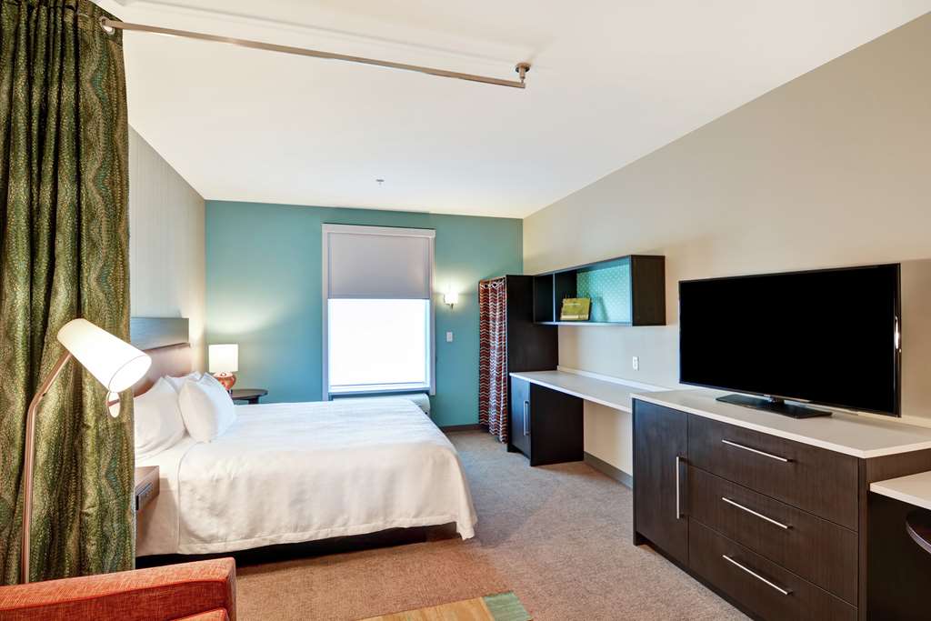Фото Home2 Suites by Hilton Las Vegas Strip South