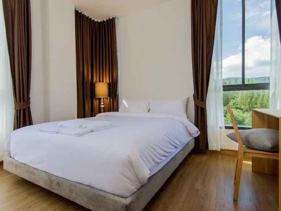 Фото Hill Myna Condotel