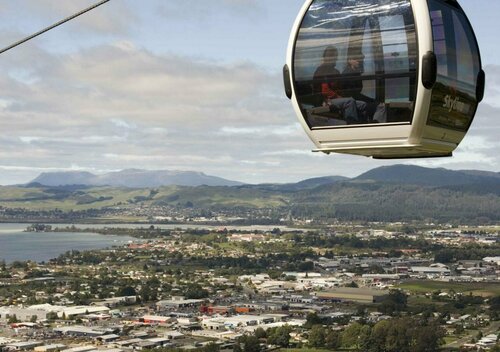 Гостиница Novotel Rotorua Lakeside в Роторуа
