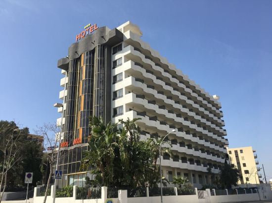 Фото Hotel Salou Sunset by Pierre & Vacances