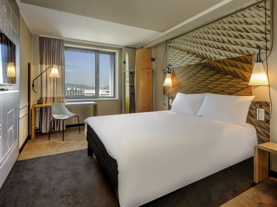 Фото Ibis Manchester Centre Princess Street