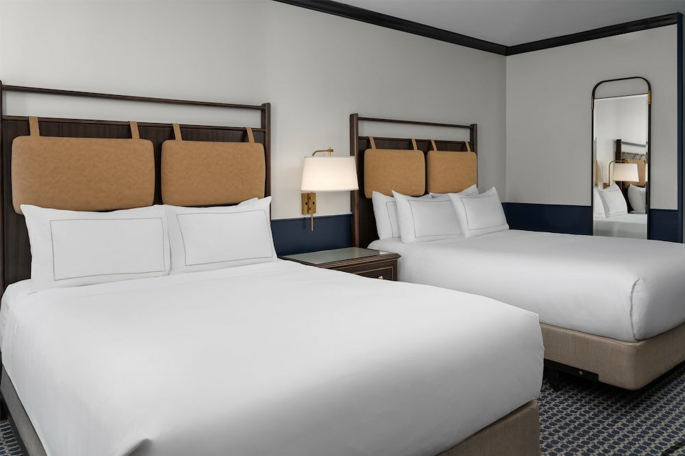 Фото Hilton Orrington Evanston