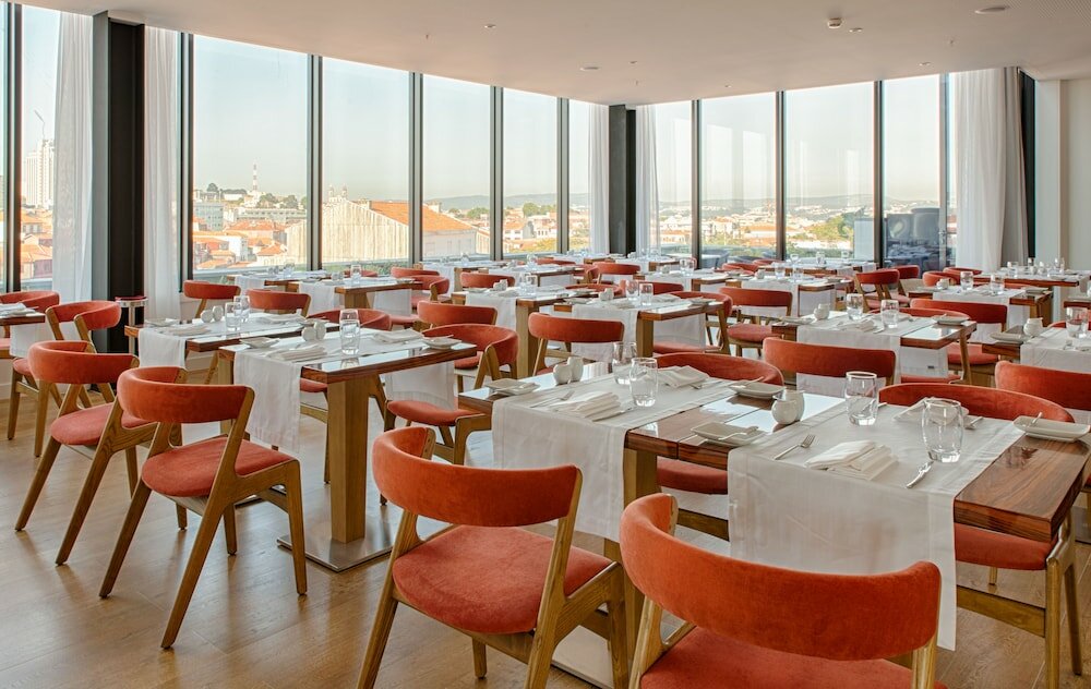 Фото Premium Porto Downtown