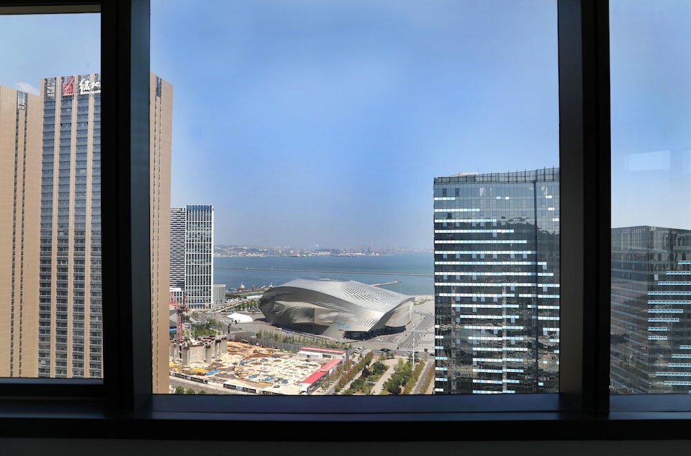 Фото Fraser Suites Dalian