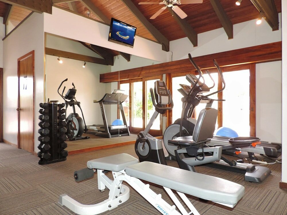 Фото Puunoa Beach Estates, a Destination by Hyatt Residence