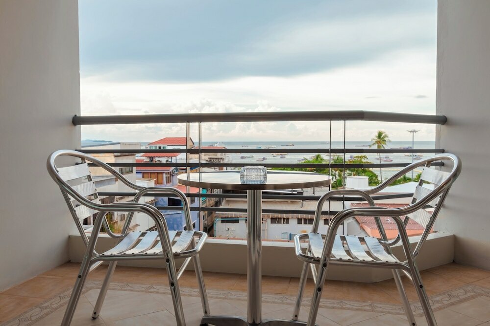 Фото Sandy Spring Hotel