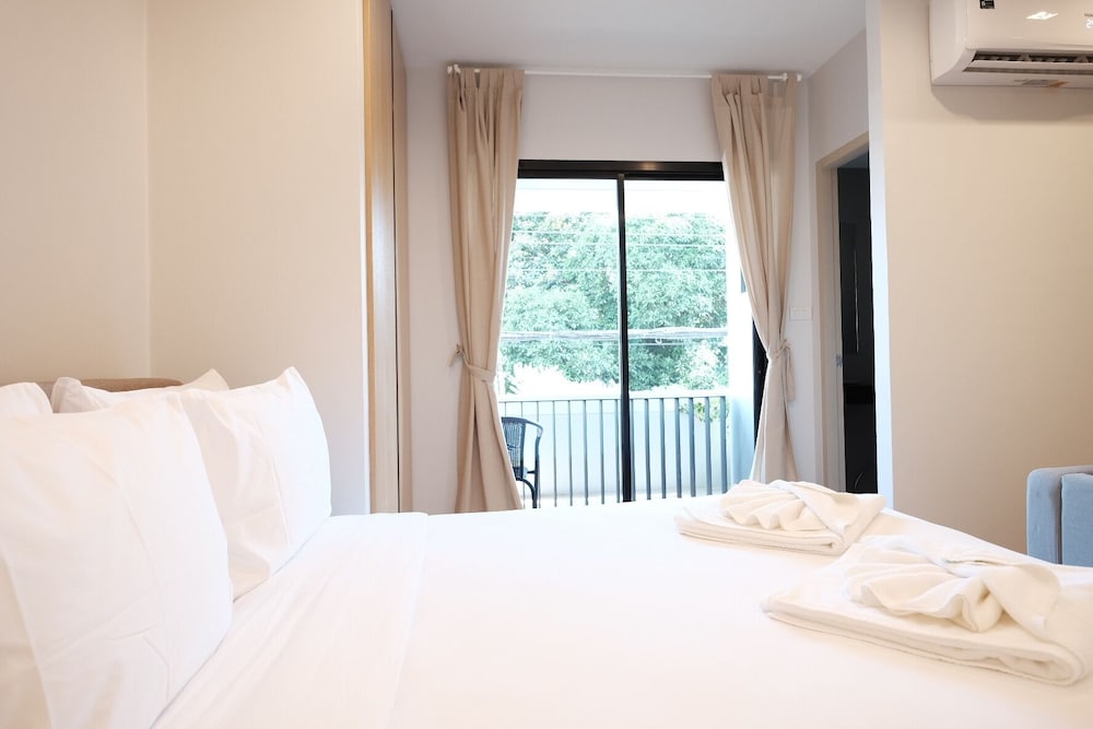 Фото Maleesa Place Hua Hin