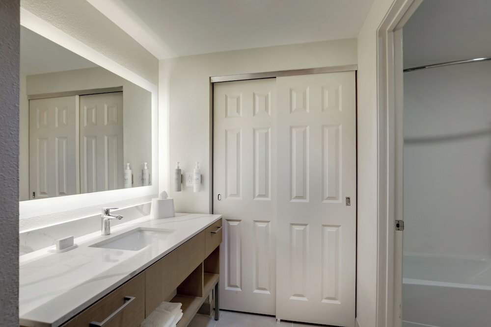 Фото Homewood Suites by Hilton Charleston - Mount Pleasant