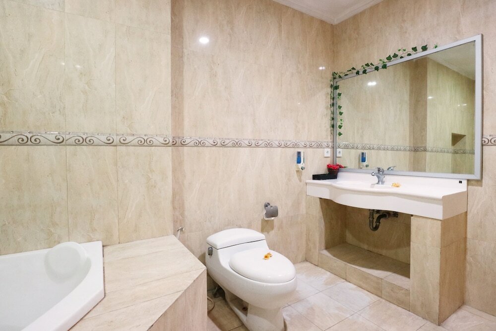 Фото Bali Paradise City Hotel