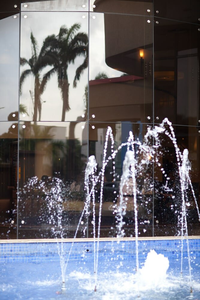 Фото Mövenpick Hotel Ikoyi Lagos
