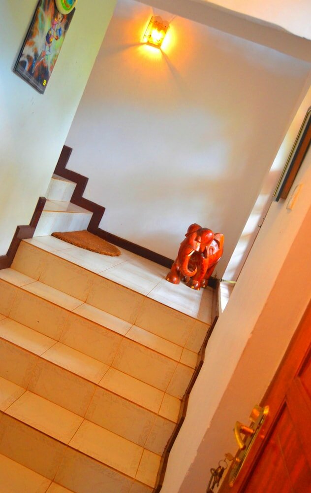 Фото Chaya Villa Guest House