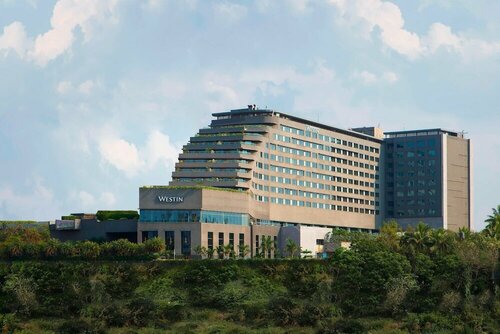 Внешний вид отеля The Westin Pune Koregaon Park в Пуне, фото 4