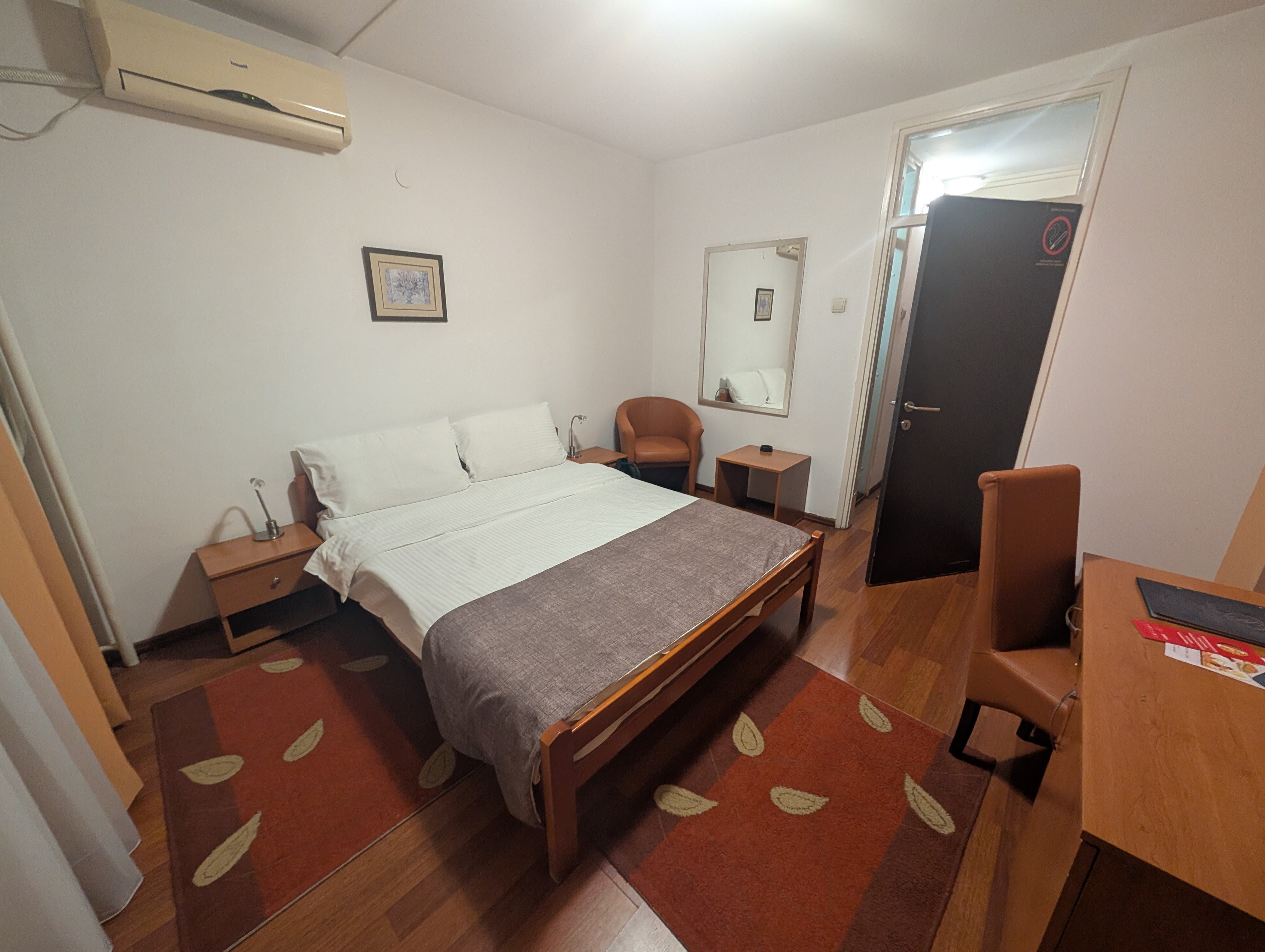 Фото Hotel Srbija