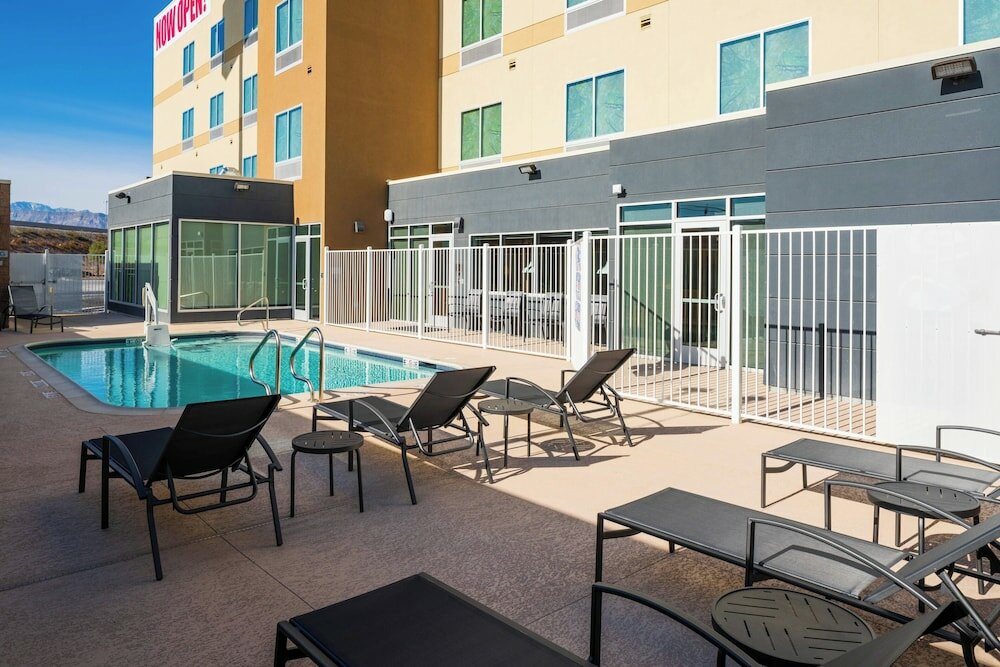 Фото Fairfield Inn & Suites by Marriott Las Vegas Northwest