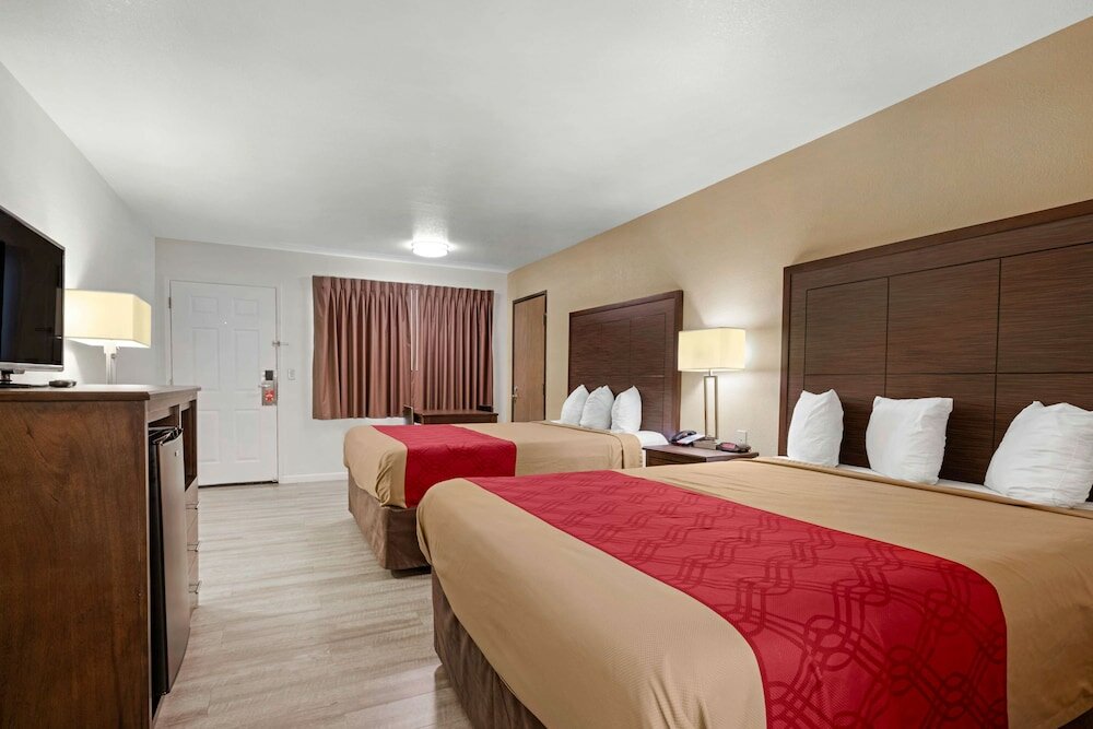 Фото SureStay Hotel by Best Western Williams