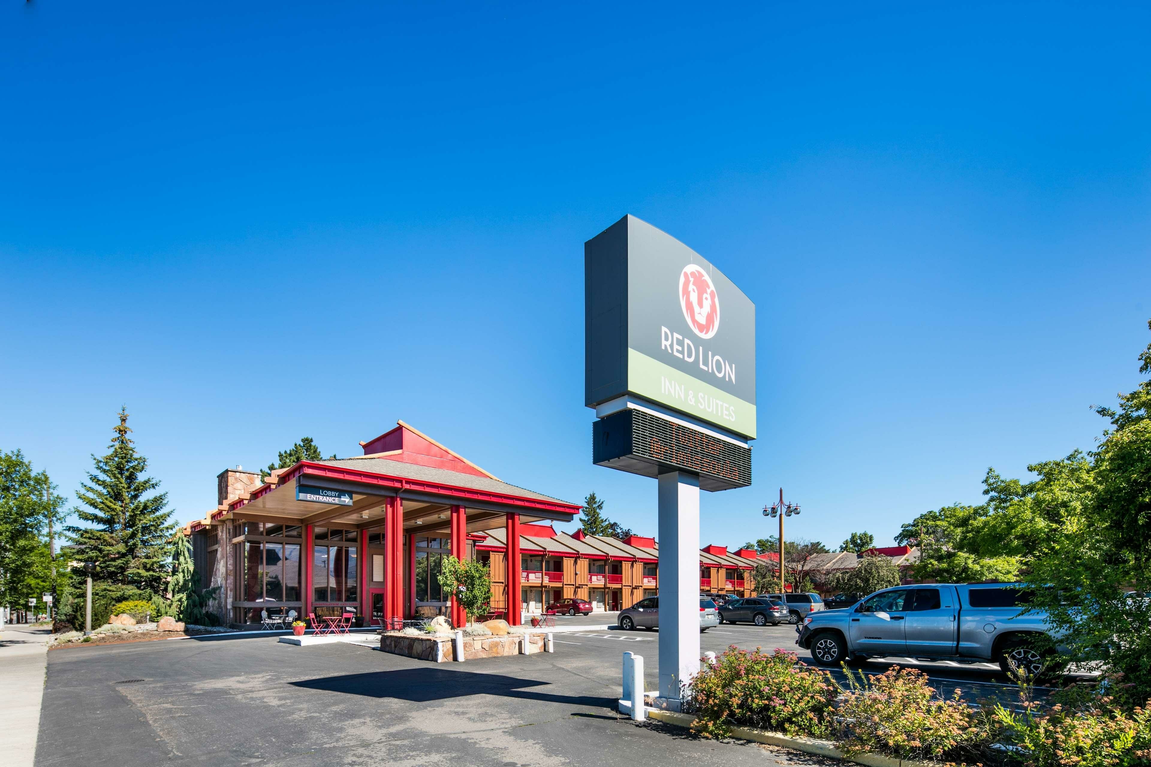 Фото Red Lion Inn & Suites Missoula