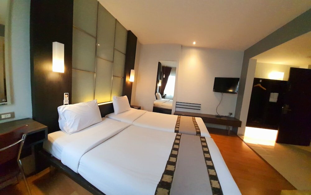 Фото Swana Bangkok Hotel
