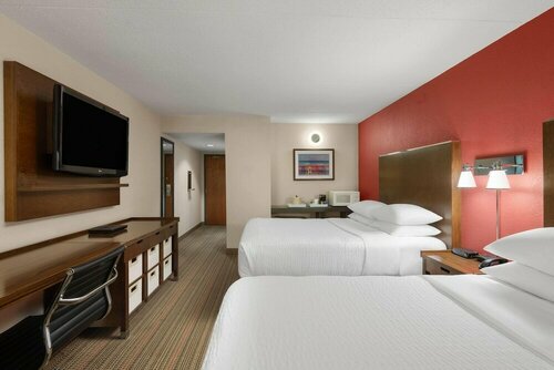 Внешний вид отеля Lakeview Signature Trademark Collection by Wyndham в Виннипеге, фото 2