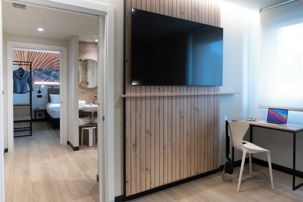 Фото Hotel Bed4U Santander