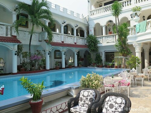 Гостиница White Castle Resort & Hotel в Провинции Батангас