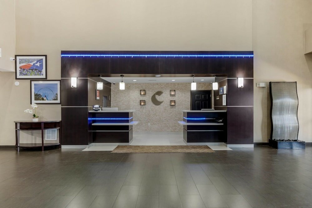Фото Comfort Suites Waco North - Near University Area