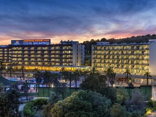 Внешний вид отеля Aparthotel Costa Encantada в Льорет-де-Маре, фото 5