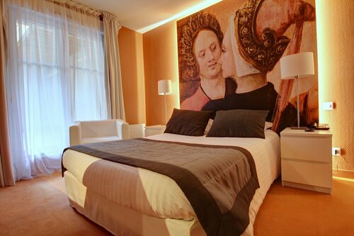 Внешний вид отеля Hotel Cecyl Reims Centre в Реймсе, фото 2