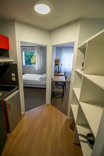 Внешний вид отеля Kosy Appart’Hôtels Le Champ de Mars в Реймсе, фото 3