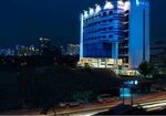 Blue Sky Hotel Petamburan